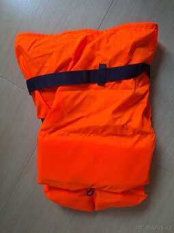 Zachranná vesta - 2