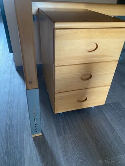 Dětský rostoucí psací stůl - 2