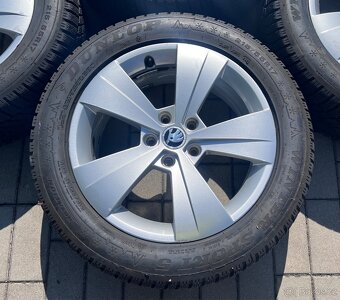 Superb - 17 Triton + zimní 215/55 R17 Dunlop 8mm - 2