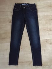 Dívčí džíny vel.152 - NOVÉ. - 2