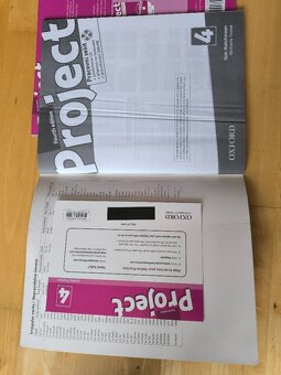 Project 5 +4+2 Fourth Edition Učebnice a sešit - 2