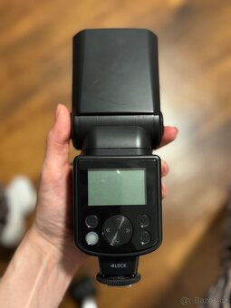 Neewer NW-670 blesk pro Canon (Pro) - 2