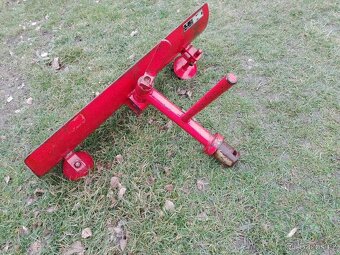 sněhova radlice Vari - 2