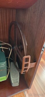 Šicí stroj Lada - 2