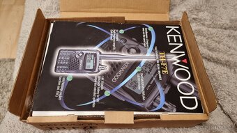 Kenwood TH-F7E sběratelská legenda, TOP stav, příslušenstvi - 2