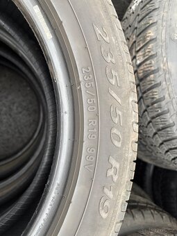 Letní pneu 235/50/19 - 2