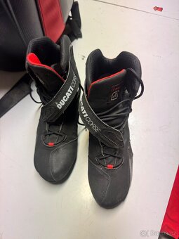 Batoh a boty Ducati - 2