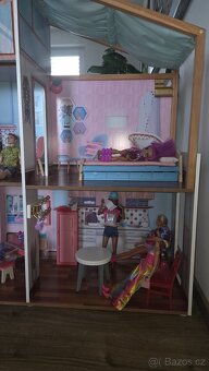 Domeček pro panenky - 2