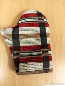 Černé chňapky - 2