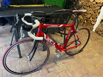 Silniční kolo SIRER Delta - 2