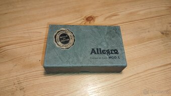 Brousek žiletek - 2