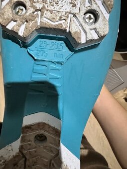 Prodám dětské lyžáky 275mm - 2