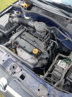 Opel Corsa C,1.2 - 2