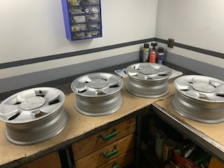 PRODÁM KOLA FORD - 2