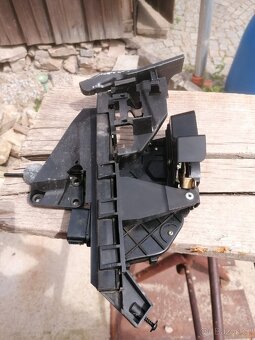 Zámek dveří ford c-max - 2