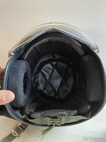 pilotní helma Čína - 2