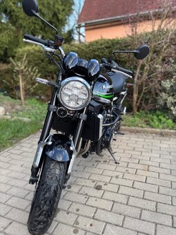 Kawasaki Z900 RS - 2