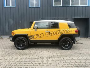 Toyota FJ Cruiser 2. majitel zakoupeno nové v EU - 2