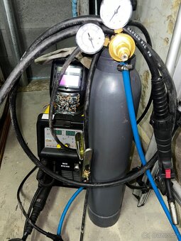 Svářečka co2, MCU MIG160 - 2