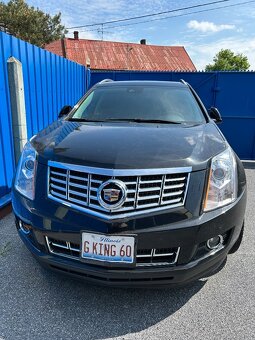Cadillac SRX - 2
