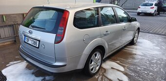 FORD Focus MK2Kombi - 2