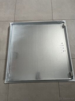 Revizní dvířka kovová 600x600mm - 2