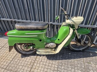 Jawa pionýr skútr peugeot125ccm - 2