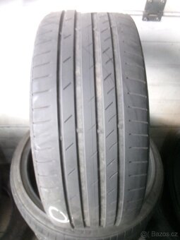 225/35 R19 KUMHO (4mm) č.15415/b8 - 2