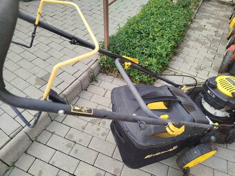 Prodám benzínovou sekačku s pojezdem - 2
