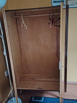 Šatní skříň - 2