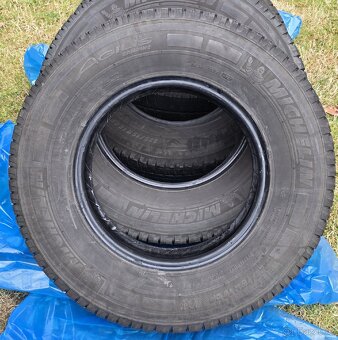 Michelin Agilis Camping 225/75R 16CP - 2