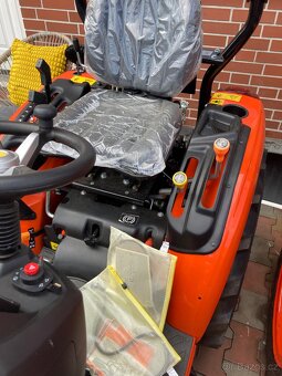 Traktor 4x4, malotraktor - 2