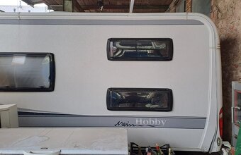 HOBBY De-Luxe 650 KMFe, palandy,markýza,klimatizace - 2
