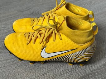 Dětské kopačky a sálovky Nike vel. 32 - 2