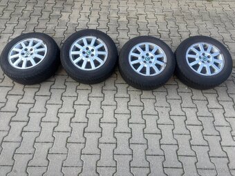 Kompletní sada letní pneu na al.kolech Š - Octavia I - 2