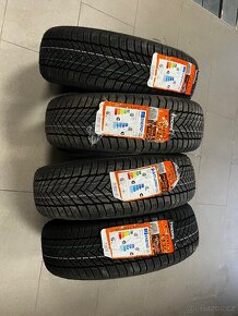 Zimní pneumatiky Tracmax 165/60R15 - 2