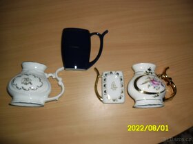 Váza, lázenské pohárky a velká keramická váza, popelník - 2