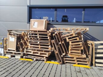 Smrkové dřevo z palet - 2
