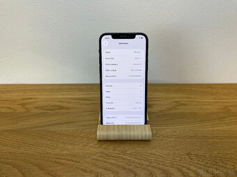 Apple iPhone 12 128GB Black - perfektní stav,baterie 83% - 2