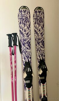 Dívčí sjezdové carvingové lyže Atomic 120 cm - 2
