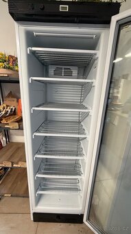 Mrazící vitrína NORDLINE UFR 370 - 2