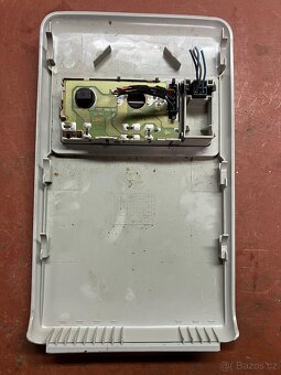 Škoda Octavia 1 - stropní světlo + plast - 2