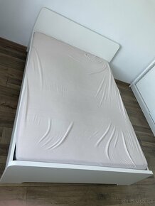 Malm postel 140x200 - 2