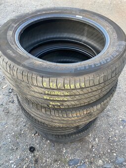 225/55r18 - 2