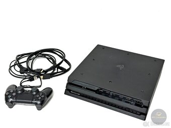 Konzole Sony PS4 PlayStation 4 Pro 1TB CUH-7216B + ovladač - 2