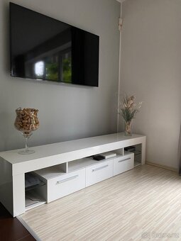 Prodej TV skříňky - 2