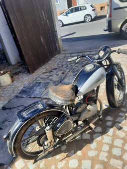 prodej motoveterána ČZ 150C - 2