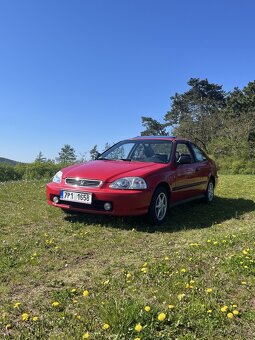 Honda Civic 6G Coupe 1.6i - 2