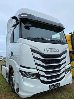 Iveco S-WAY NEW tahač 500 koní - 2