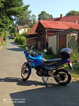Suzuki DR 650 RSE - 2